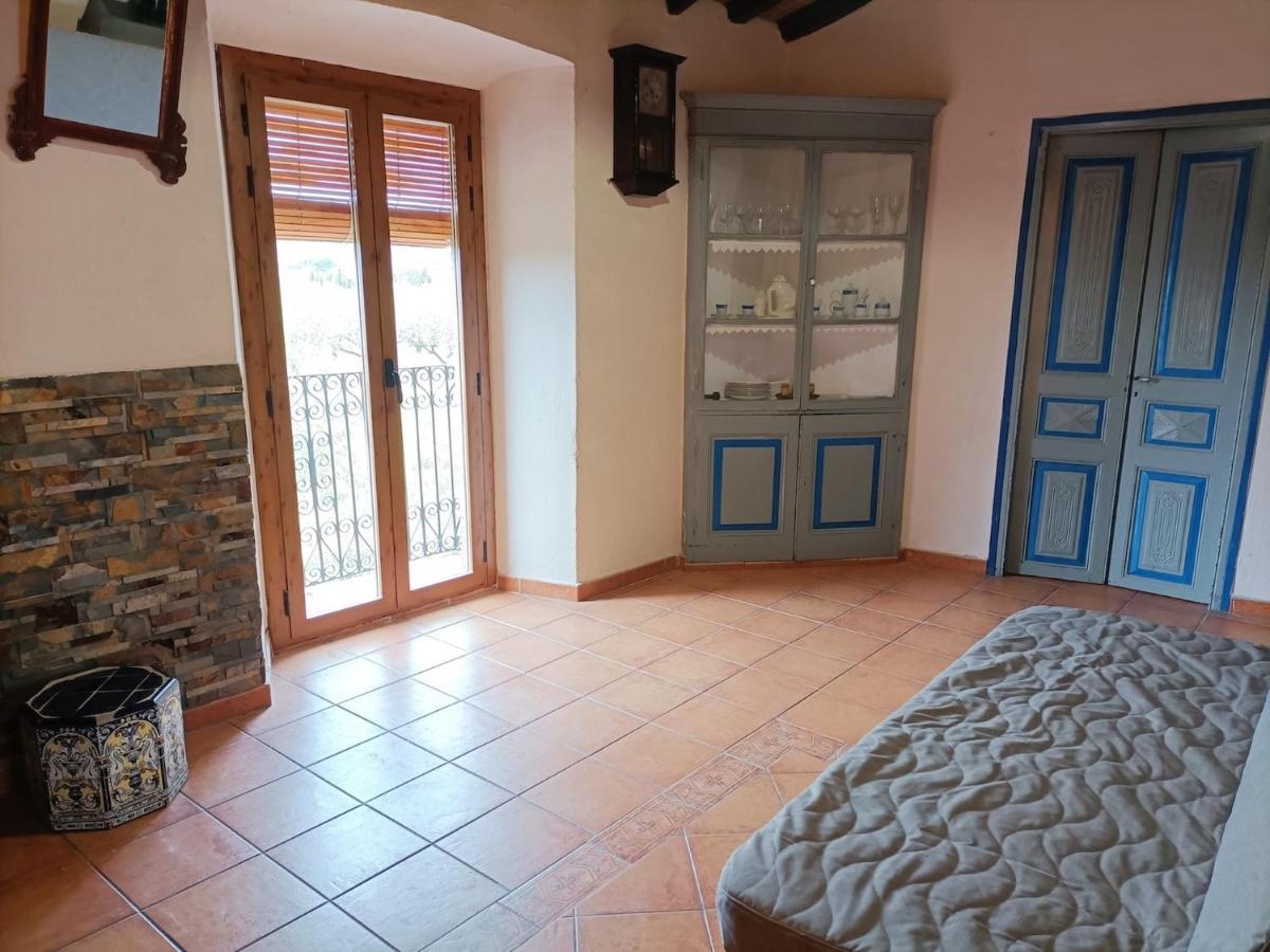 Alojamiento Familiar Con Chimenea - Alt Emporda Sant Climent Sescebes Zewnętrze zdjęcie