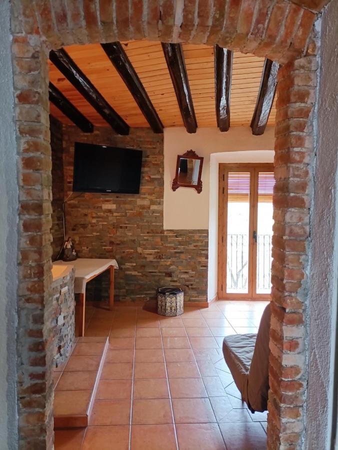 Alojamiento Familiar Con Chimenea - Alt Emporda Sant Climent Sescebes Zewnętrze zdjęcie