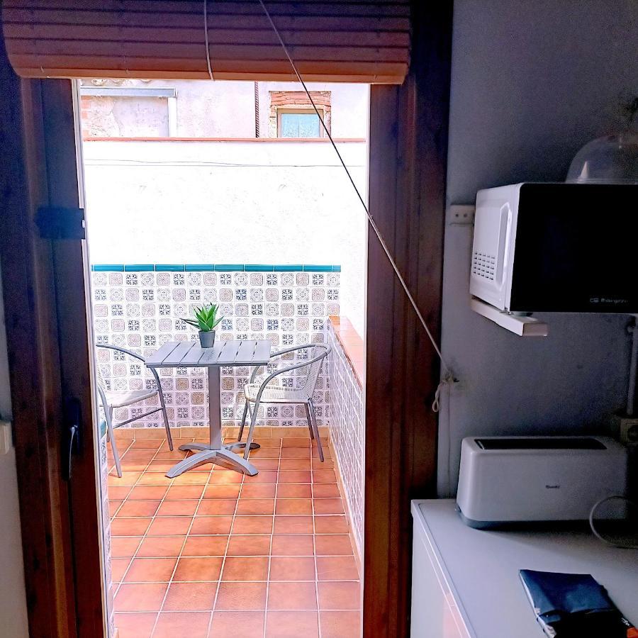 Alojamiento Familiar Con Chimenea - Alt Emporda Sant Climent Sescebes Zewnętrze zdjęcie
